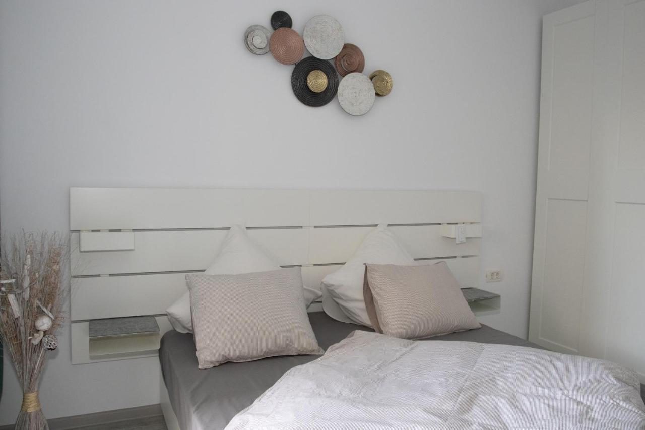 Lazo Two Room- Luxury Apartment Bucarest Exterior foto