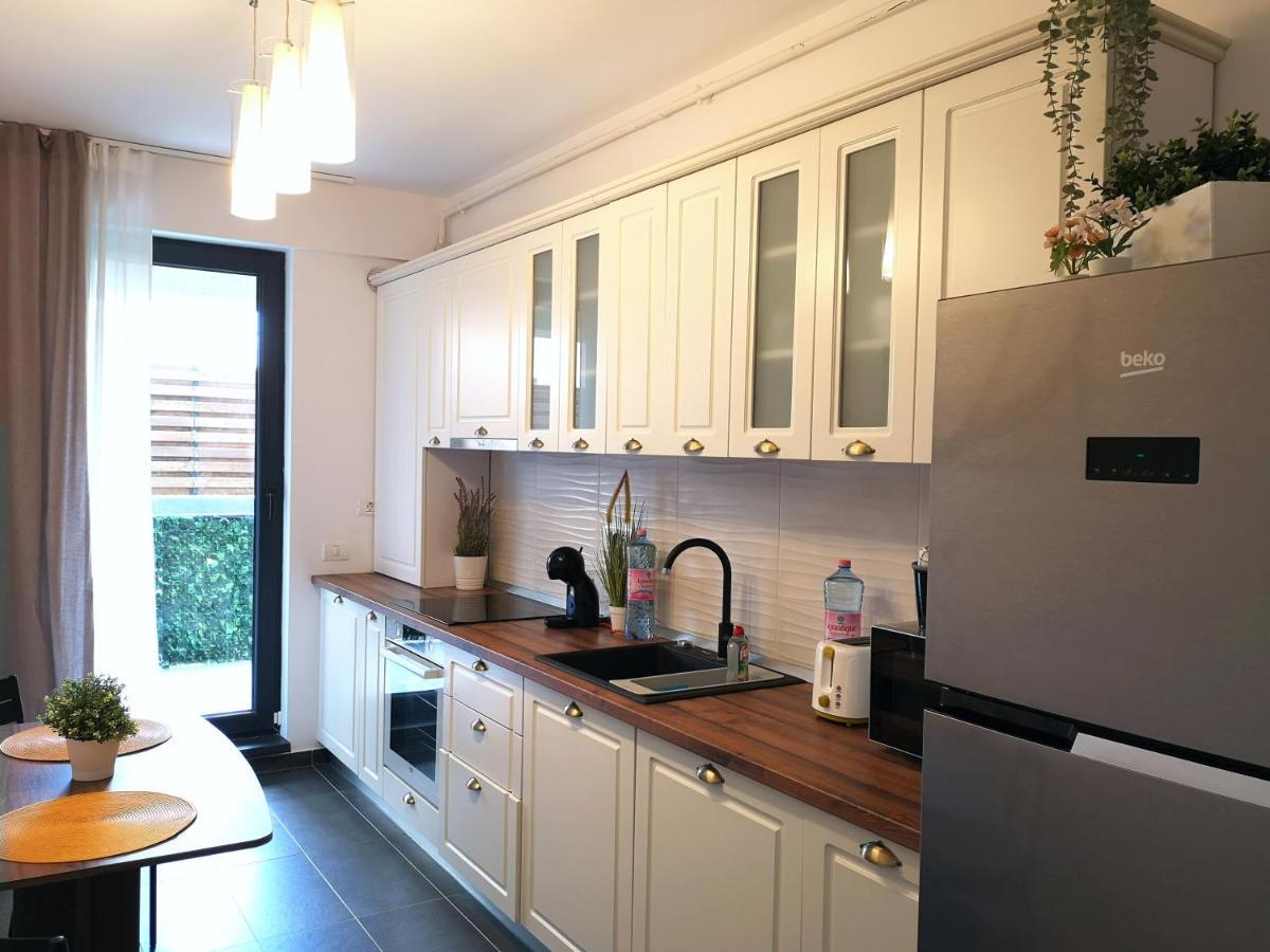 Lazo Two Room- Luxury Apartment Bucarest Exterior foto